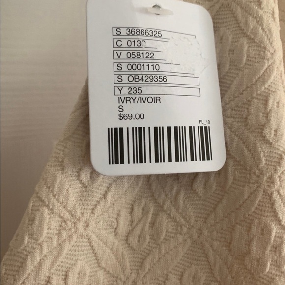 Women’s Dress - Picture 2 of 2